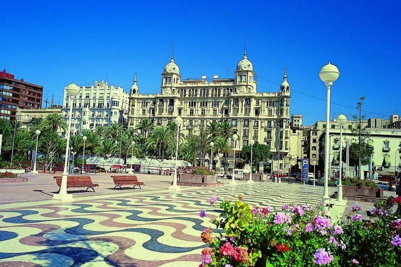 Bellavista 4 Frente A La Playa Аликанте Экстерьер фото